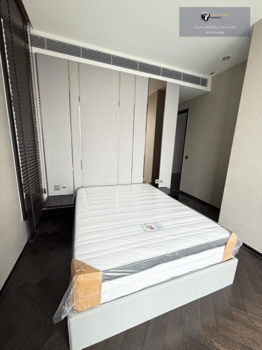 picture The Esse Sukhumvit 36 | Rare unit, one of the small penthouses, very close to Thonglor BTS station #2025072411058 - 3/9