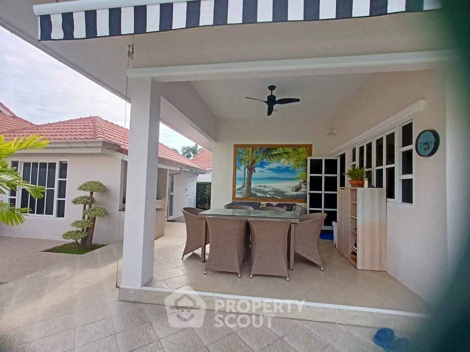 รูป วิลล่า 3-ห้องนอน ใกล้ เดอะ เวเนเซีย (ID 2224279) - รูปที่ 6/16