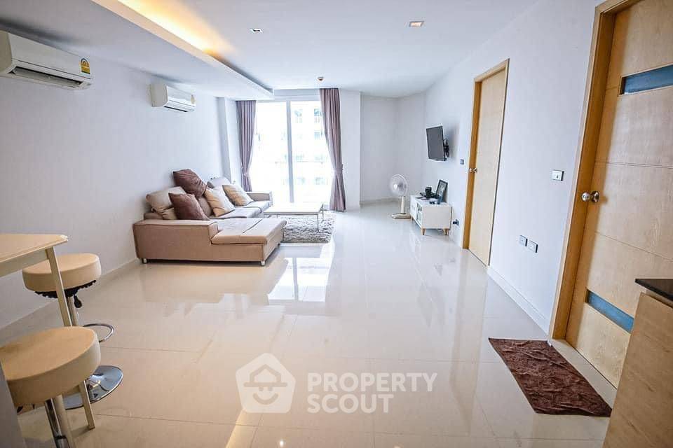 picture 1-BR Condo at Beachfront Jomtien Residence Condominium close to Pattaya (ID 1723838) - 1/10