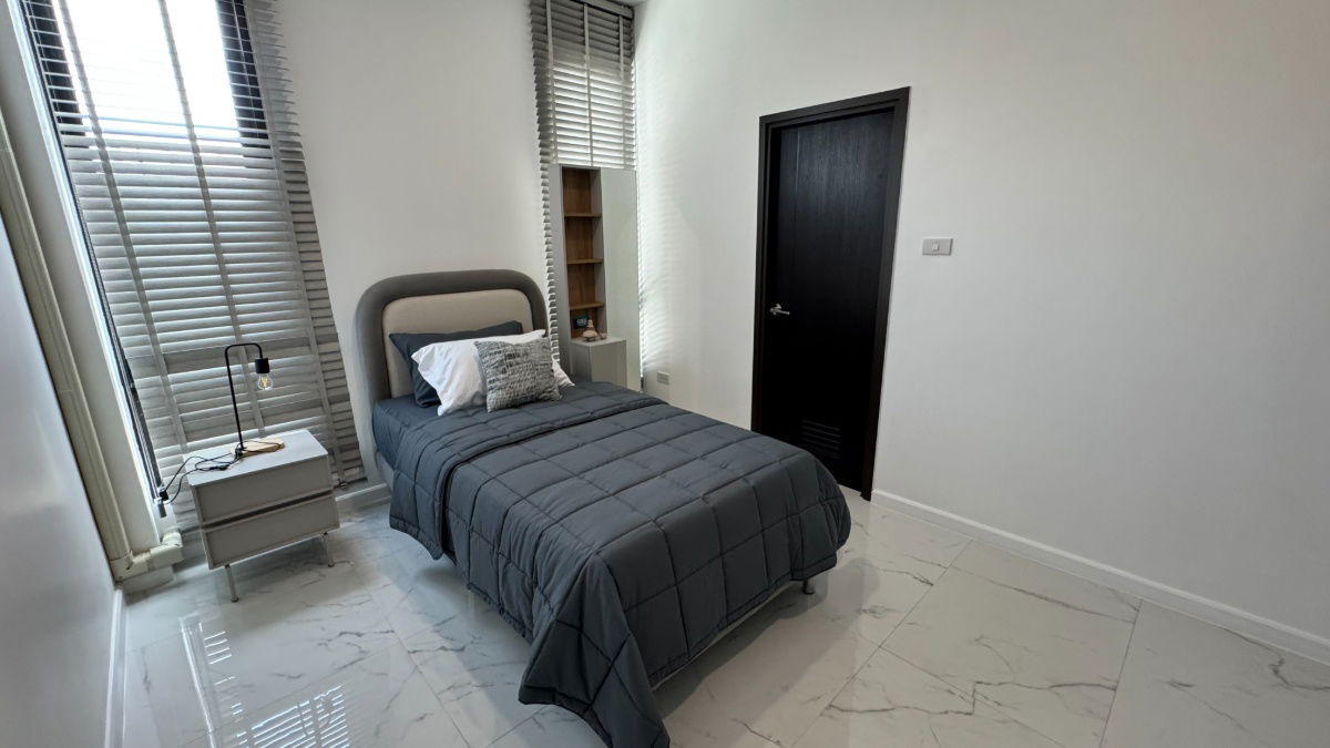 รูป โครงการ Narit Ville ทาวน์โฮม 2 ชั้น 4 ห้องนอน 4 ห้องน้ำ - รูปที่ 13/18