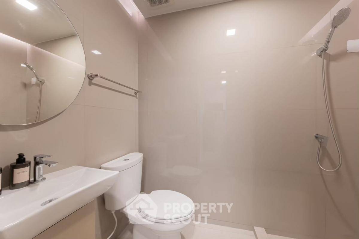 picture 1-BR Condo at COBE Ratchada-Rama 9 near MRT Huai Khwang (ID 1999237) - 5/7