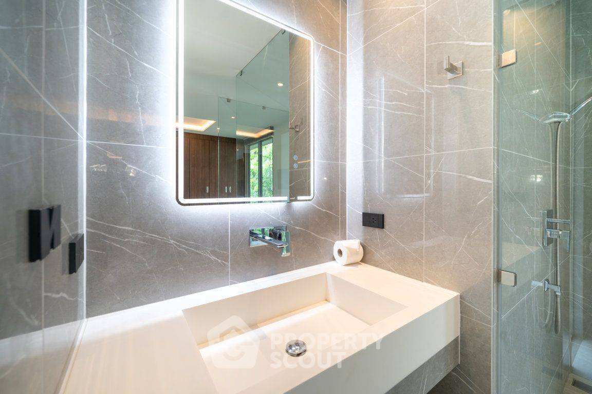 picture The Oriental Villa Kamala - A Brand New 3-Bedroom Pool Villa in Kamala (ID 1534738) - 30/31