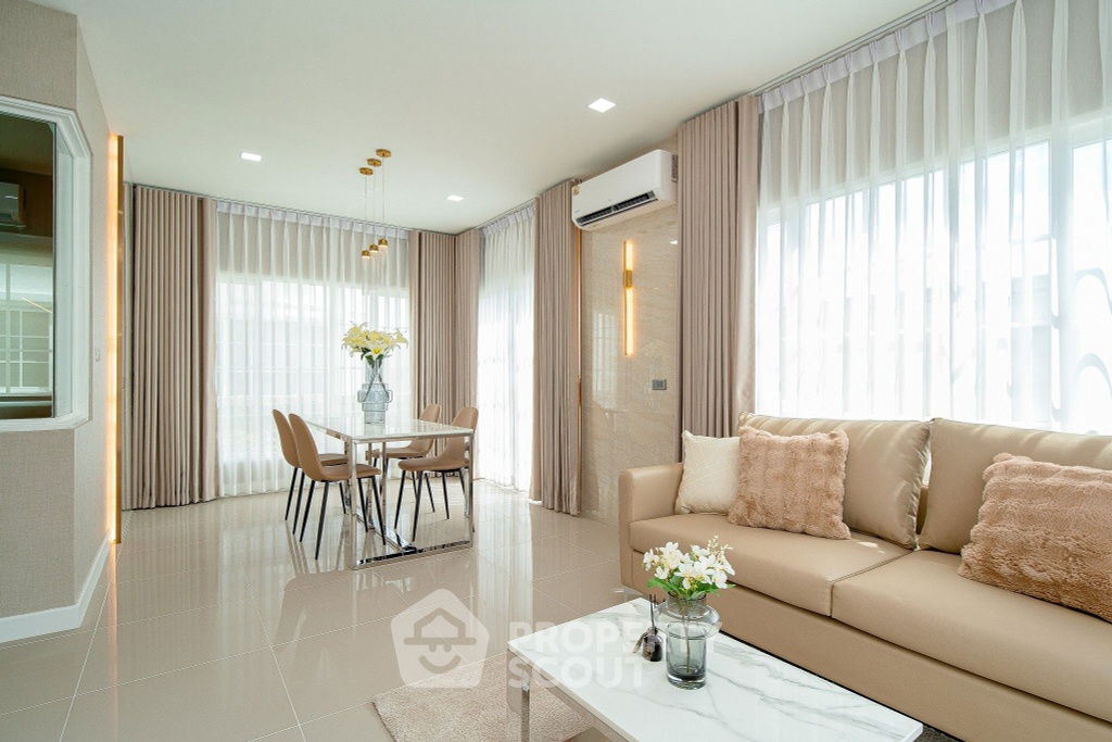 รูป 🏡✨ บ้านเดี่ยวหรู 4 ห้องนอน ให้เช่า พร้อมอยู่! ที่ Prestige Future-Rangsit ✨🏡 - รูปที่ 2/14
