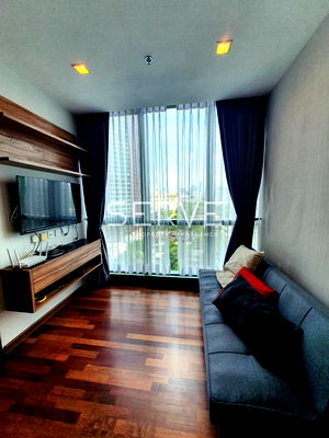 Condos for rent : 1 Bed 1 Bath Nice Room Good Location Close to BTS Ratchathewi 350 m. and Siam Paragon @ Wish Signature Midtown Siam