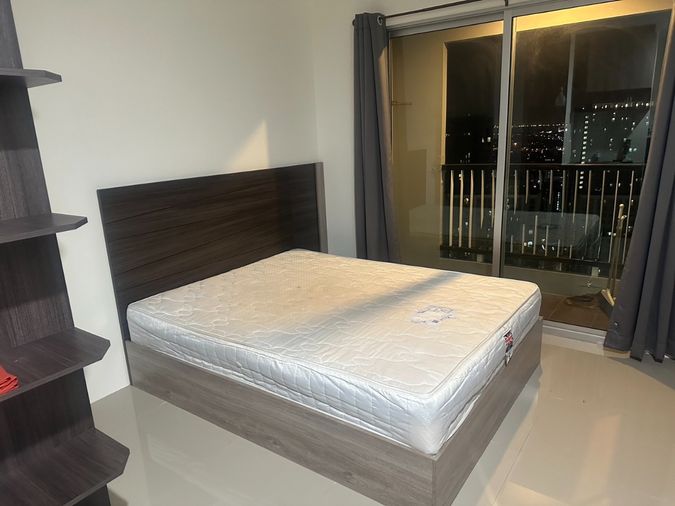 For rent: Asakan Place Srinakarin, 36th floor