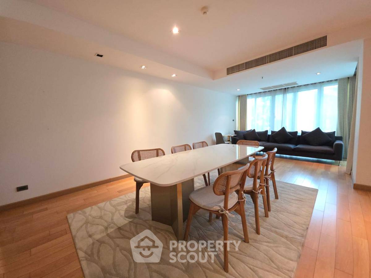 picture 4-BR Condo at Belgravia Residences Condominium near BTS Thong Lor (ID 2113570) - 4/18