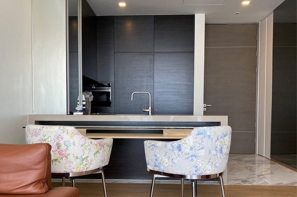 picture 🔥 Sale with tenant !! 🔥 Code C20221202767..........Saladaeng One, 1 bedroom, 1 bathroom, furnished, luxurious, Special Deal!!📣📣 - 3/6