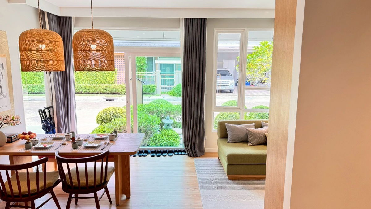 รูป 🏡 ขายบ้านสไตล์ Modern Japanese – โครงการอณาสิริ สรงประภา บ้านพร้อมอยู่ ตกแต่งครบ เฟอร์นิเจอร์ + เครื่องใช้ไฟฟ้า พร้อมกู้ 100% - รูปที่ 11/26