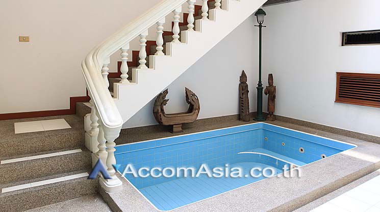 picture 🔼🔽 AccomA 📩  5 BR Townhouse in Phra Khanong Nuea (AA18996) - 3/20