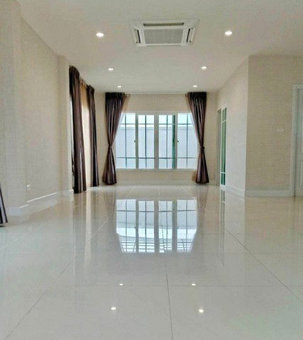 รูป ให้เช่า บ้านเดี่ยว2ชัั้น 60ตรว. สภาพใหม่กิ๊บ! อยู่ถนน รามอินทรา65 ซอยถนอมมิตร ใกล้แฟชั่นไอส์แลนด์ - รูปที่ 3/8