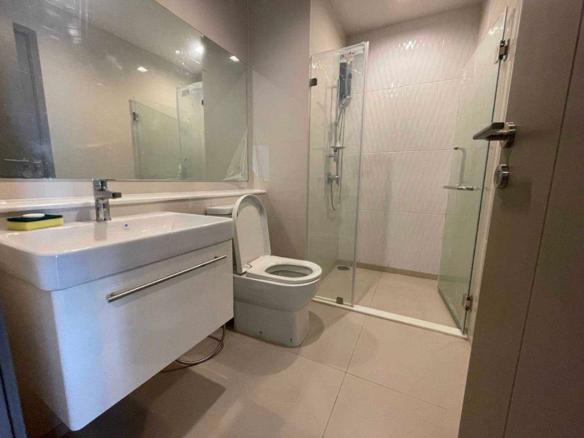 รูป Life asoke hype ชั้นสูง รูปแบบ 2 ห้องนอน 1 ห้องน้ำ ห้องใหญ่จุใจ - รูปที่ 10/11