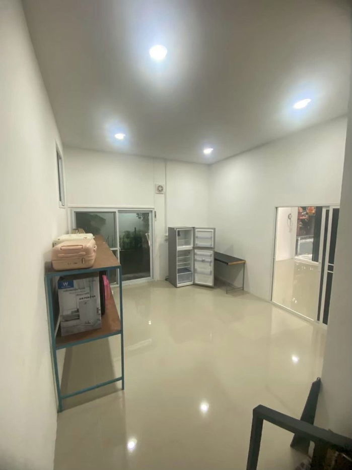 รูป 📌บ้านเดี่ยวให้เช่า ซอยแบริ่ง 48 สุขุมวิท 107 💥ราคาสุดคุ้ม เพียง 15,000 บาท/เดือน บ้านเดี่ยวในเมือง ใกล้รถไฟฟ้า เข้าอยู่ได้ทันที! - รูปที่ 7/9