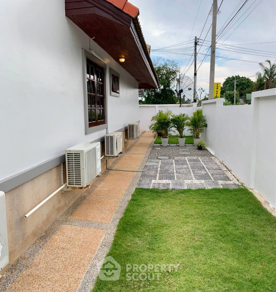 picture 4-BR Villa in Nong Kae (ID 1094572) - 9/25