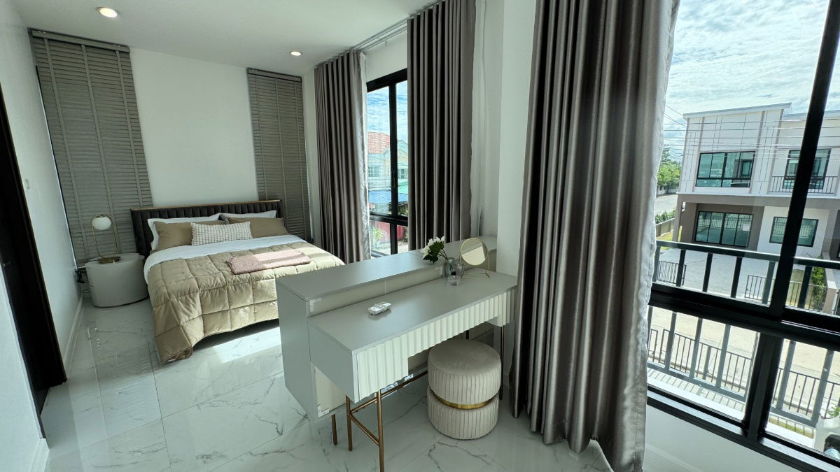 รูป โครงการ Narit Ville ทาวน์โฮม 2 ชั้น 4 ห้องนอน 4 ห้องน้ำ - รูปที่ 5/18