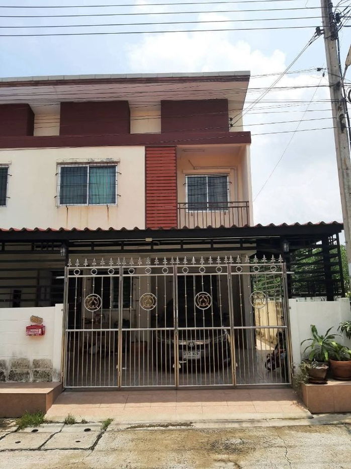 รูป ขาย ทาวน์โฮม บ้าน พระปิ่น 3 บางใหญ่ นนทบุรี ขนาด 102 ตรม. 30 ตร.วา ลดราคาถูกมาก 2,738,300​ บาท - รูปที่ 1/3