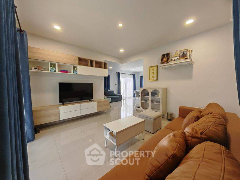 รูป บ้าน 4-ห้องนอน ที่ ไลฟ อิน เดอะ การ์เด้น โรงโป๊ะ-มอเตอร์เวย์ ใน ตะเคียนเตี้ย (ID 2226070) - รูปที่ 7/14