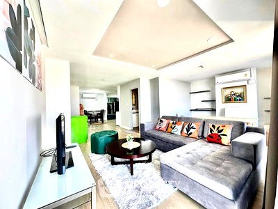 Condos for rent : 2-BR Condo at Supalai Place Sukhumvit 39 near BTS Phrom Phong (ID 995158)
