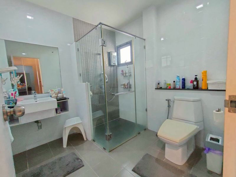 picture 🏡 For Sale: Perfect Place Chaengwattana – Chaiyapruek 🌟 Beautiful house, fully furnished, ready to move in – no additional investment required! - 14/18