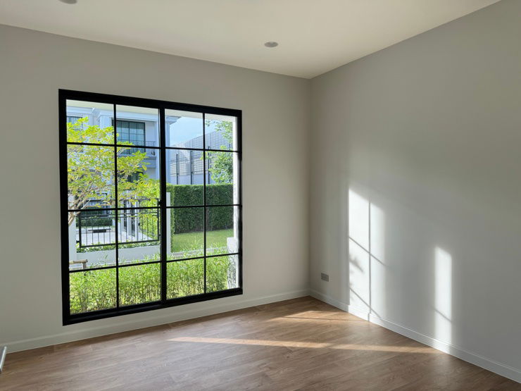 picture House for sale at Setthasiri Serithai - Ready-to-move-in project by Sansiri - 6/12
