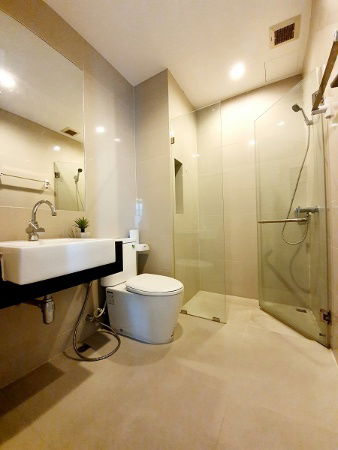 picture 🔥Best deal in Ideo Blucove Sukhumvit🔥 private corner unit for rent with bathtub - 7/13