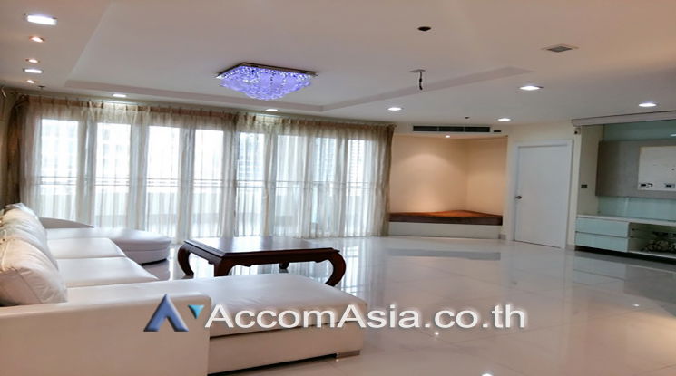picture 🔼🔽 AccomA 📩 Modern-style condo with multiple balconies and scenic views (1516442) - 1/11
