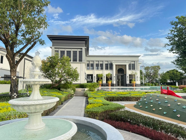 picture House for sale at Setthasiri Serithai - Ready-to-move-in project by Sansiri - 1/12