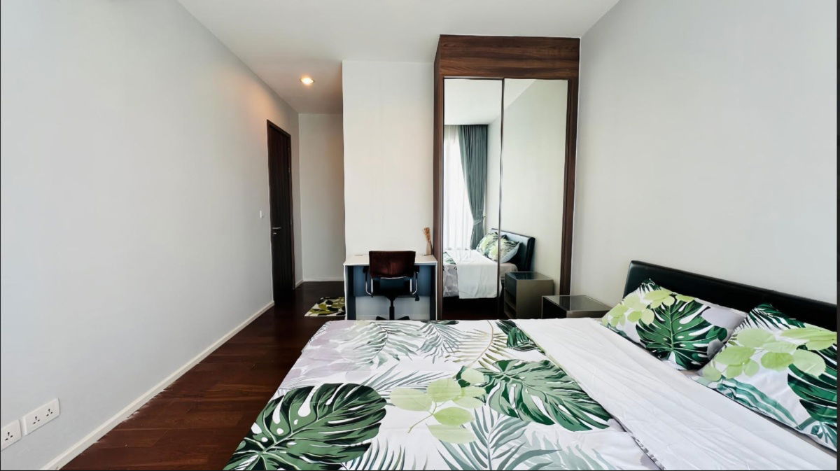 รูป ว่างพร้อมอยู่! Menam Residences. 3นอน 160ตร.ม. Line id: @pfagent - รูปที่ 10/21