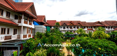 Townhouses for rent Phrom Phong : 🔼🔽 AccomA 📩  3 BR Townhouse @Villa 49 (13000657)