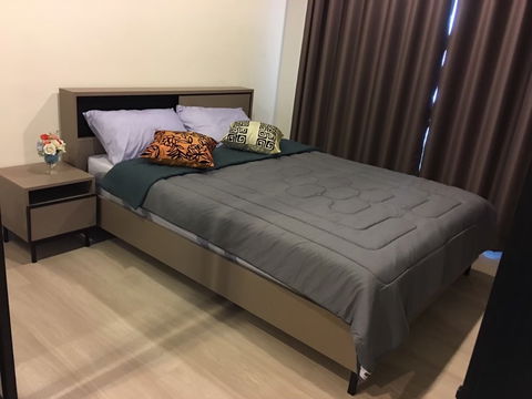 Life Asoke | Near MRT Phetchaburi, APL Makkasan
