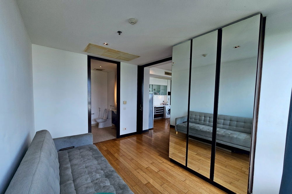 picture 🔥 Sale with tenant !! Rare item !! 🔥 Code C20230900849..........The Lofts Yennakart, 2 bedroom, 2 bathroom, furnished, Special Deal!!📣📣 - 6/9