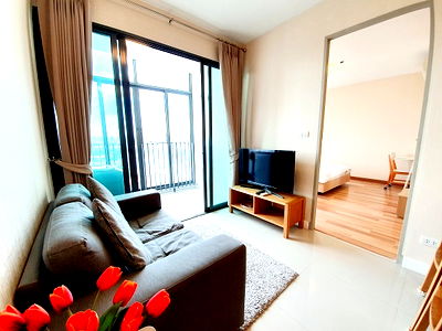 Condos for rent Bang Na : 🔥Best deal in Ideo Blucove Sukhumvit🔥 private corner unit for rent with bathtub