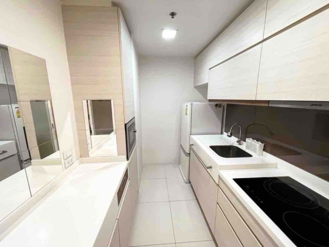 รูป The Room Sathorn Taksin【𝐒𝐄𝐋𝐋 & 𝐑𝐄𝐍𝐓】🔥เรียบหรู อยู่สบาย พร้อมสิ่งอำนวยความสะดวกครบ🔥  ติดต่อไลน์ไอดี: @hacondo - รูปที่ 9/10
