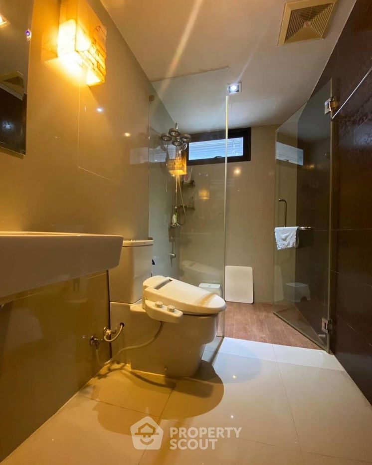 picture 2-BR Condo at W8 Thonglor 25 Condominium close to Thong Lo (ID 1981501) - 4/7
