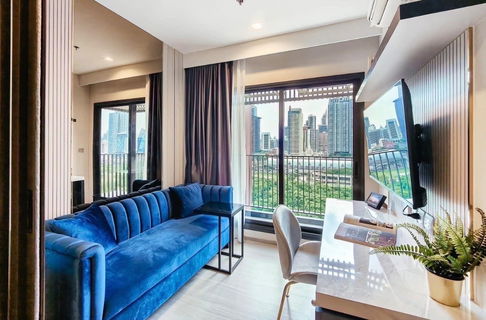 For rent, Life Asoke Hype condo  MRT Phetchaburi, near the entrance to Rama 9 Expressway, SWU, Singha Building, Line ID: @951qfbfi