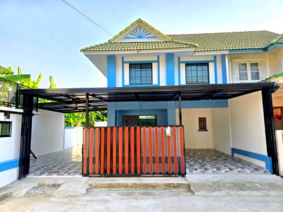 ทาวน์โฮม ดรีมเวิลด์ : หมู่บ้านพฤกษา3 ซ.5 (บ้านแฝด)เนื้อที่39.1ตรว. 3นอน 2น้ำ