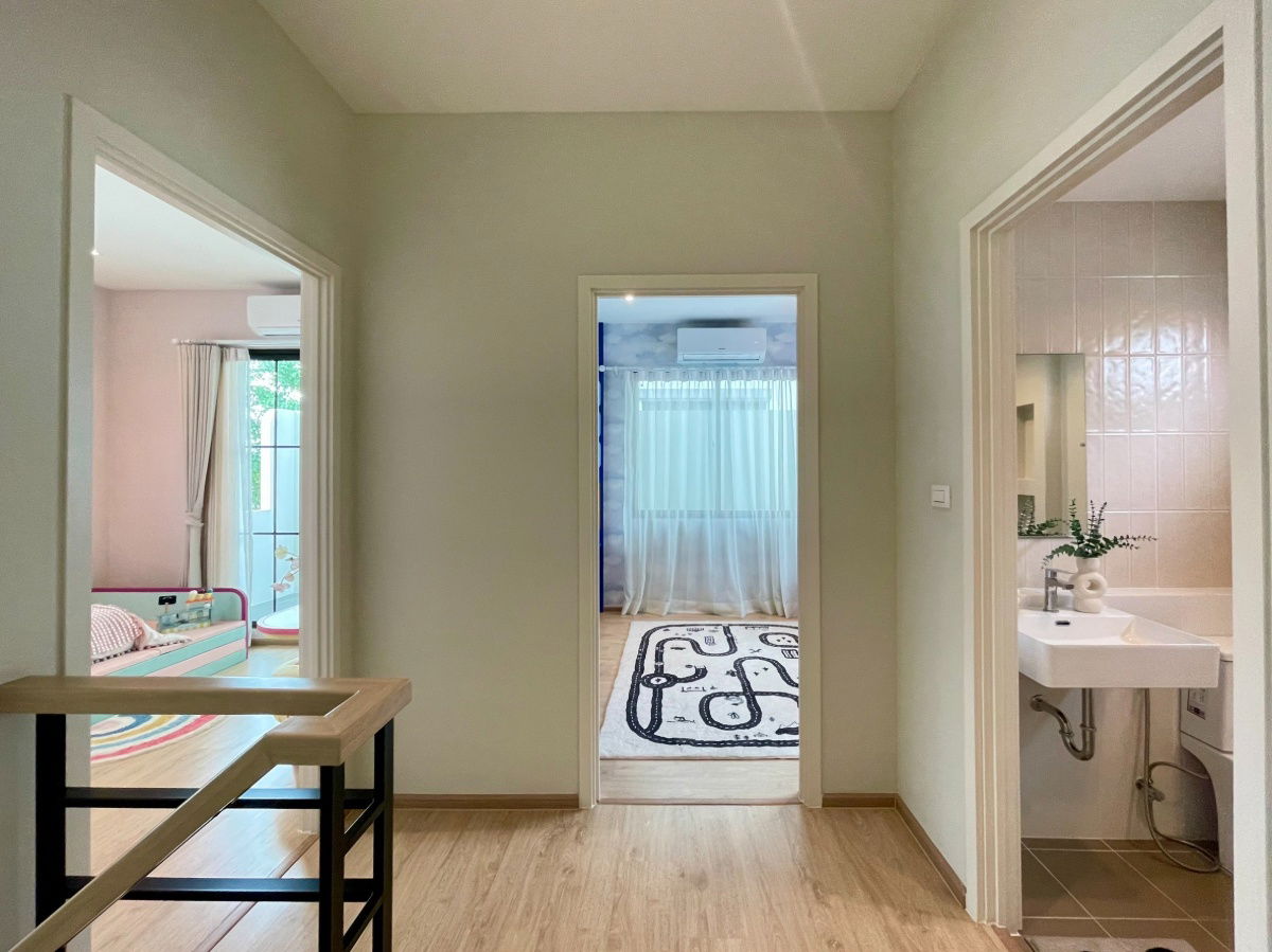 picture Fully furnished and move-in ready! 📍 Anasiri Salaya–Pinklao Project (Unit No. 100/208) — North-facing, near the clubhouse 🏡 Twin house by Sansiri - 12/16
