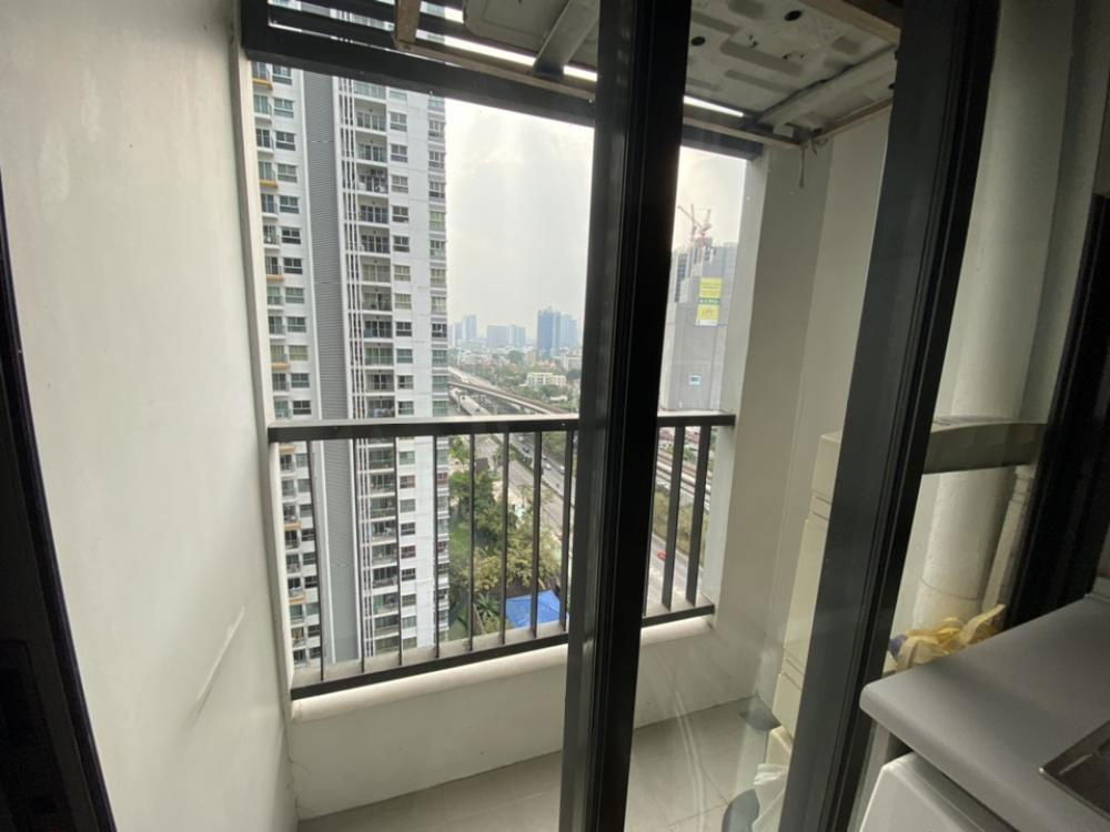 picture Urgent sale 📍 IDEO Sathorn - Thapra 📍 Convenient transportation, near BTS Pho Nimit, complete with furniture and electrical appliances - 7/7