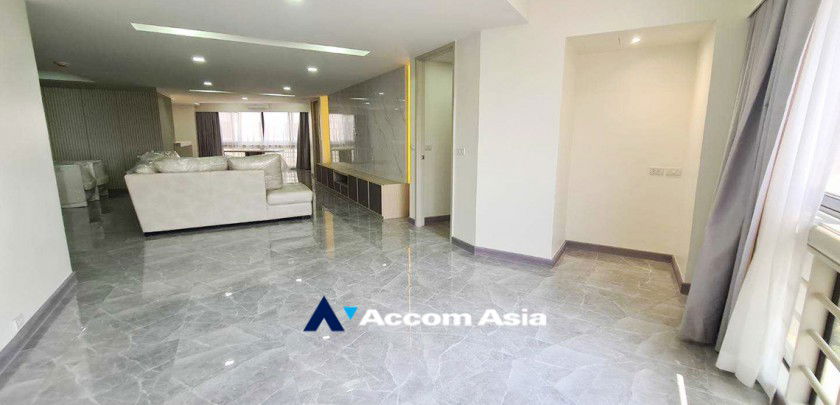 picture 🔼🔽 AccomA 📩 Bright contemporary condo with clean tones in Sukhumvit (13001082) - 3/13