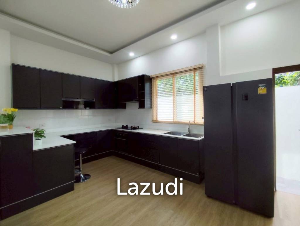 picture 3 Bedrooms 3 Bathrooms 300 SQ.M. Huay Yai House - 8/23