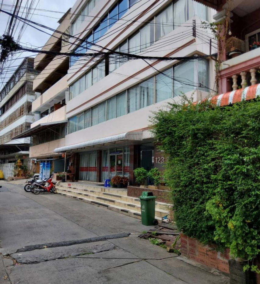 รูป ให้เช่าสำนักงาน ชั้น2 จอดรถได้ เข้าทำธุรกิจได้เลย ตบแต่งสวย สาธุประดิษฐ์ ยานนาวา ติดกับทางขึ้นทางด่วน ทำเลดีมาก - รูปที่ 2/10
