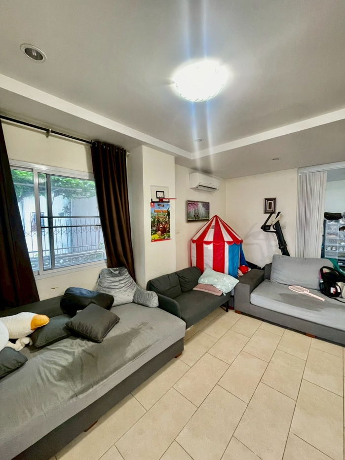picture 🏡 For Sale: 2-Storey Detached Home in Prime Prachachuen Area - 11/15