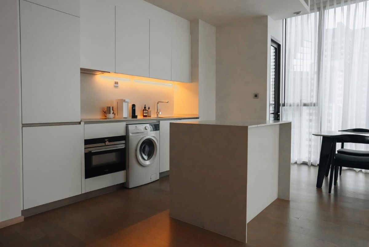 รูป ❖ Nice Decoration ❖ ชั้น 20+ 90.62 ตร.ม. | 2 ห้องนอน 2 ห้องน้ำ | คอนโดใกล้ BTS ทองหล่อ 190 ม., เมเจอร์ ซีนีเพล็กซ์ สุขุมวิท 550 ม. - รูปที่ 7/17