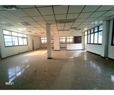 Office for rent Rama 6 Road : Office Space for Rent in the Heart of Bangkok ⭐ Size: 115 sqm | Located on Lan Luang Road | Parking Available
