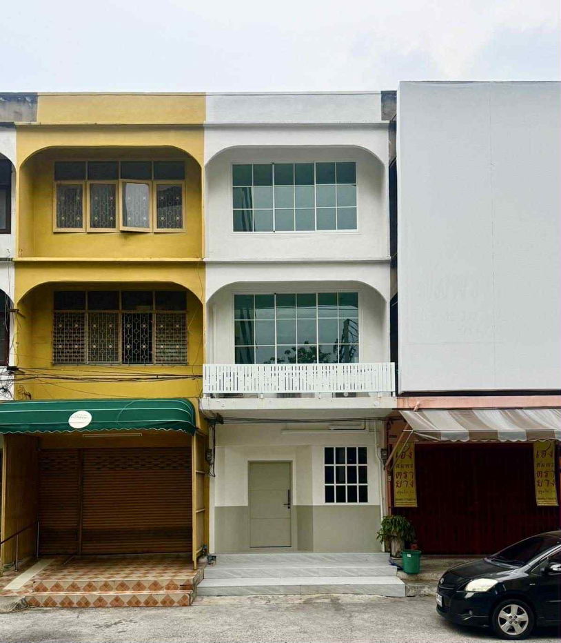 picture 🔥🔥 📌📌 🔥Hot Deal🔥  For rent Modern Townhome 3 floors at Soi Sukhumvit 54   - 10/10