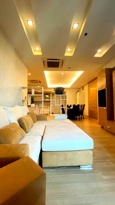 Condos for rent Shrewsbury International School : Code: KJ7832  for rent Baan Sathorn Chaopraya // Line ID: @kjcondo (with @) //