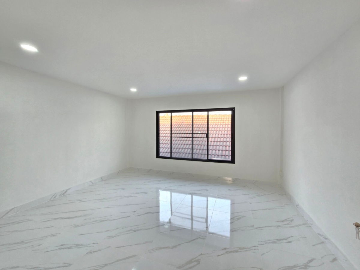 รูป หมู่บ้านธราดล บ้านเลขที่229/104 รั้วขาว - รูปที่ 3/18