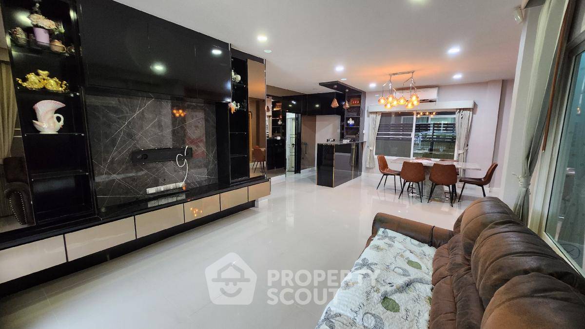 รูป บ้าน 4-ห้องนอน ใกล้ MRT ภาษีเจริญ (ID 1541549) - รูปที่ 6/14