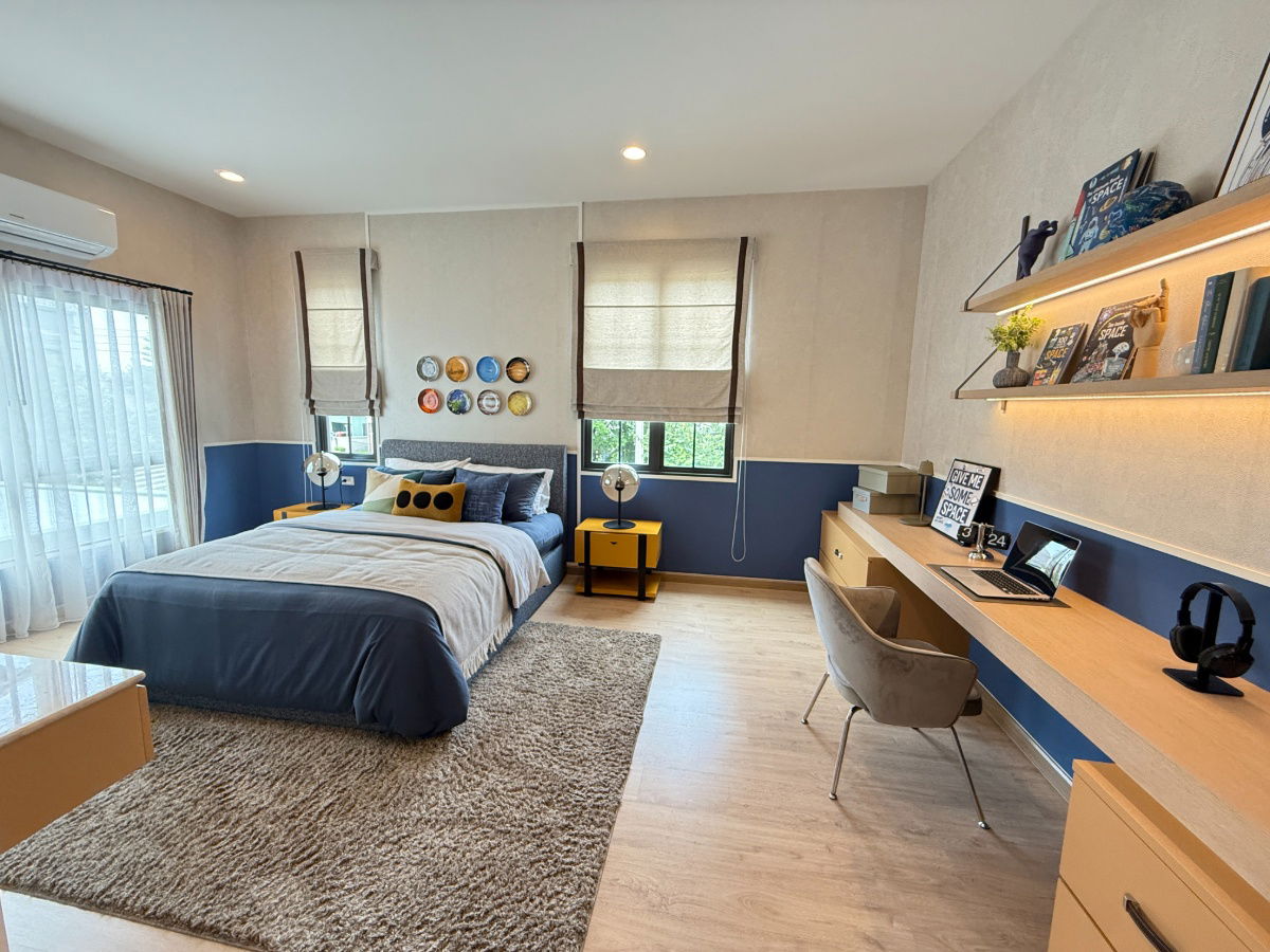 picture House for Sale (Ready to Move In) - Fully Furnished - Saransiri Ratchapuek 345 - Project by Sansiri  - 10/13