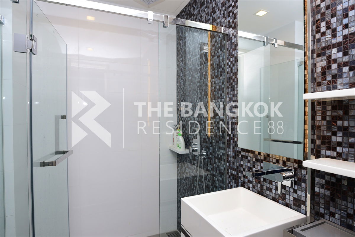 picture The Room Rama 4 🔥 Beautiful Unit in a Popular Project, Near MRT Hua Lamphong - 9/10