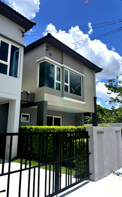 Houses for sale Bang Kruai Nonthaburi : For Sell Twin house PLENO PINKLAO-CHARUN 2 2-story 3 bedroom 3 bathroom